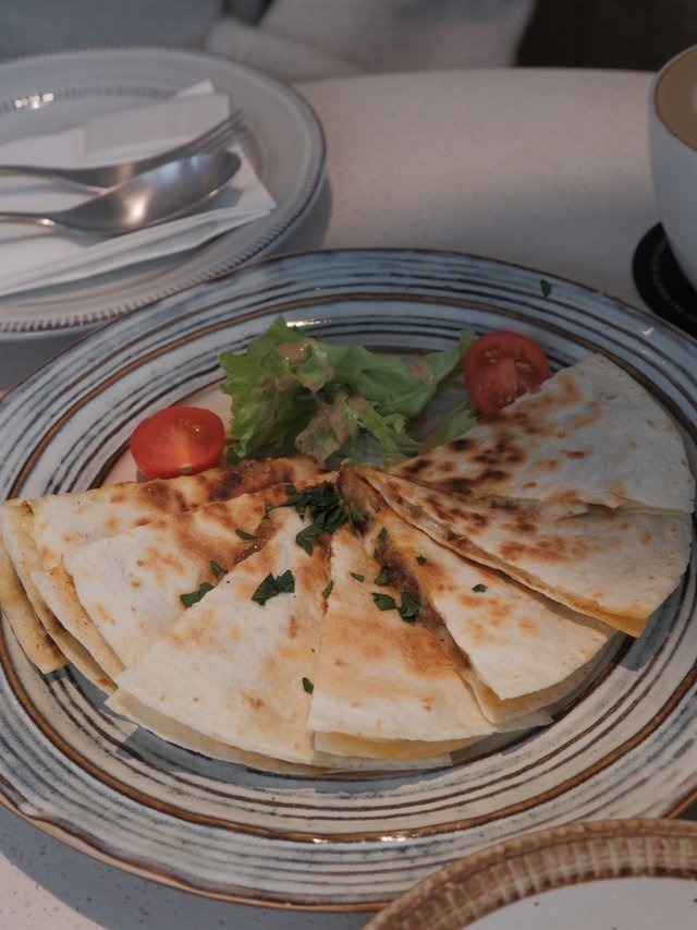 辣芝士牛像烤餅