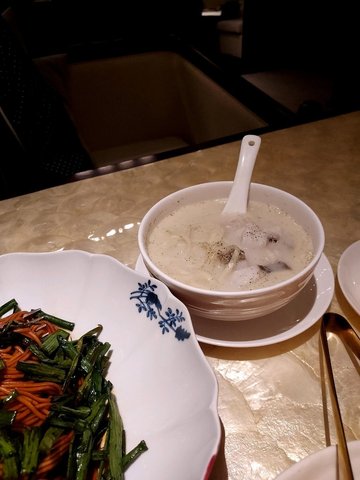 雪菜黃魚原汁煨麵